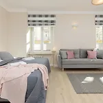 Filtrowa Luxurious Stara Ochota By Renters דירה ורשה