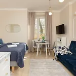 Filtrowa Luxurious Stara Ochota By Renters דירה
