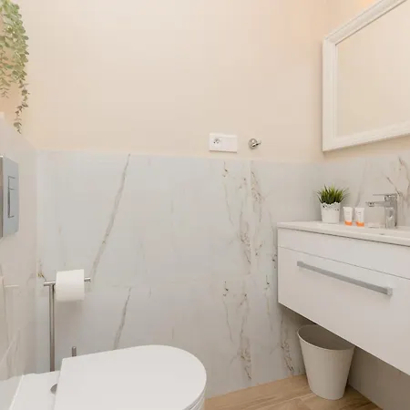 Filtrowa Luxurious Stara Ochota By Renters Warschau
